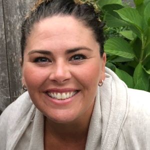 Meet your Posher, Noelle